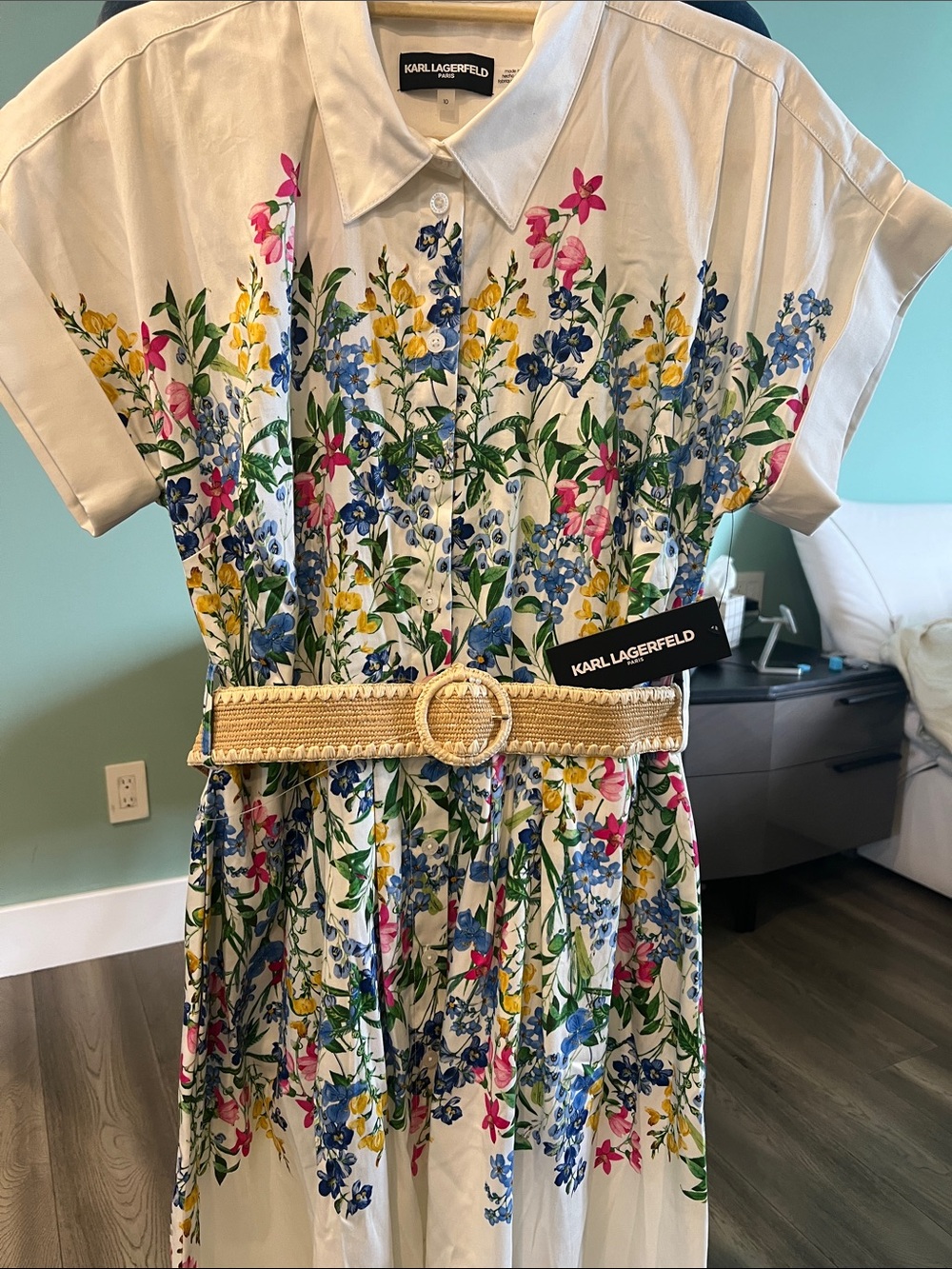 Karl Lagerfeld Cream Floral Shirt Dress with Multicolor Blooms - Picture 2 of 10